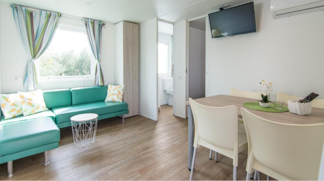 Mobile Homes Kamp Maslina, Biograd Na Moru Εξωτερικό φωτογραφία